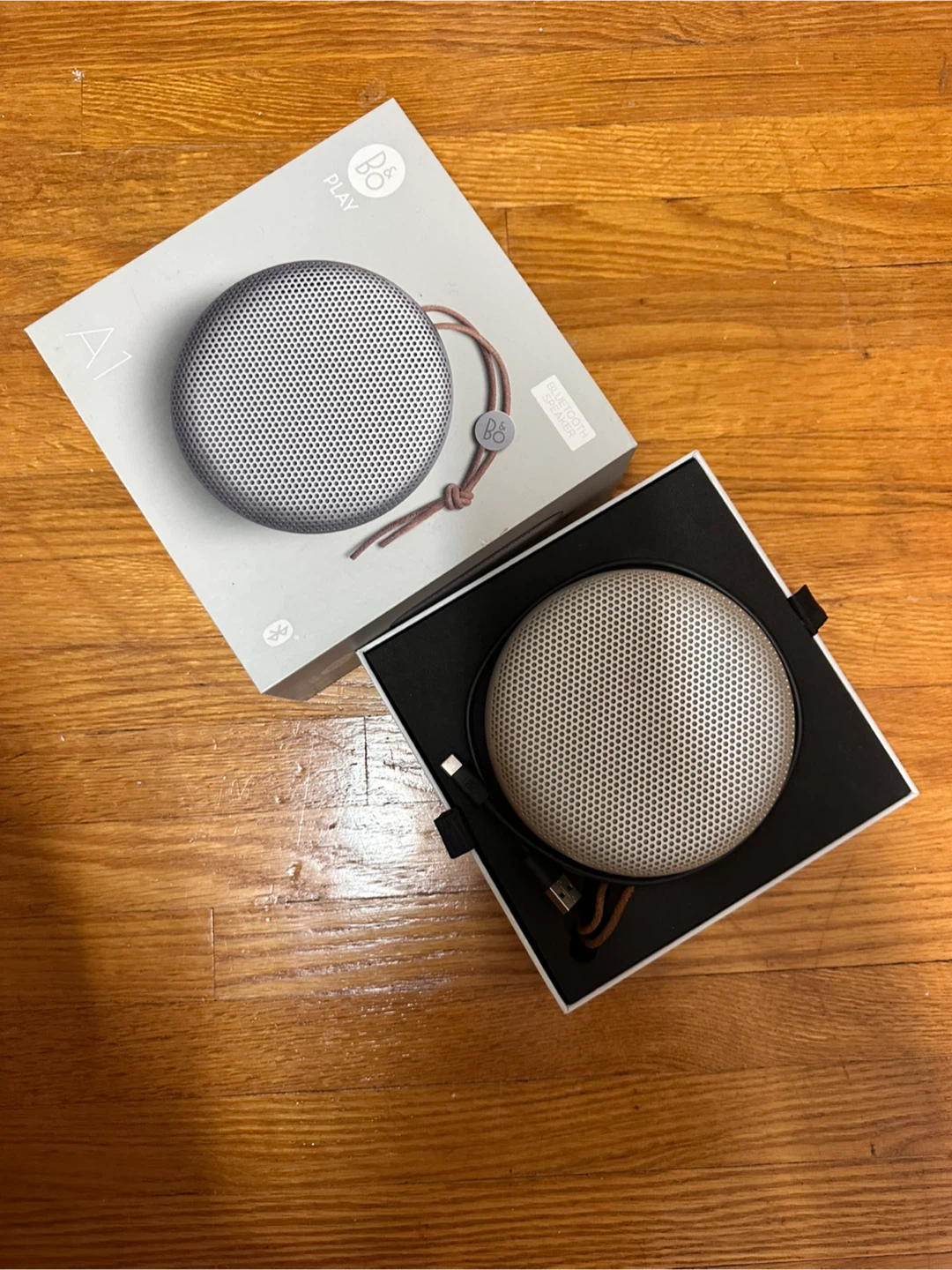 Bang & Olufsen Beoplay A1 Bluetooth Speaker - photo 2