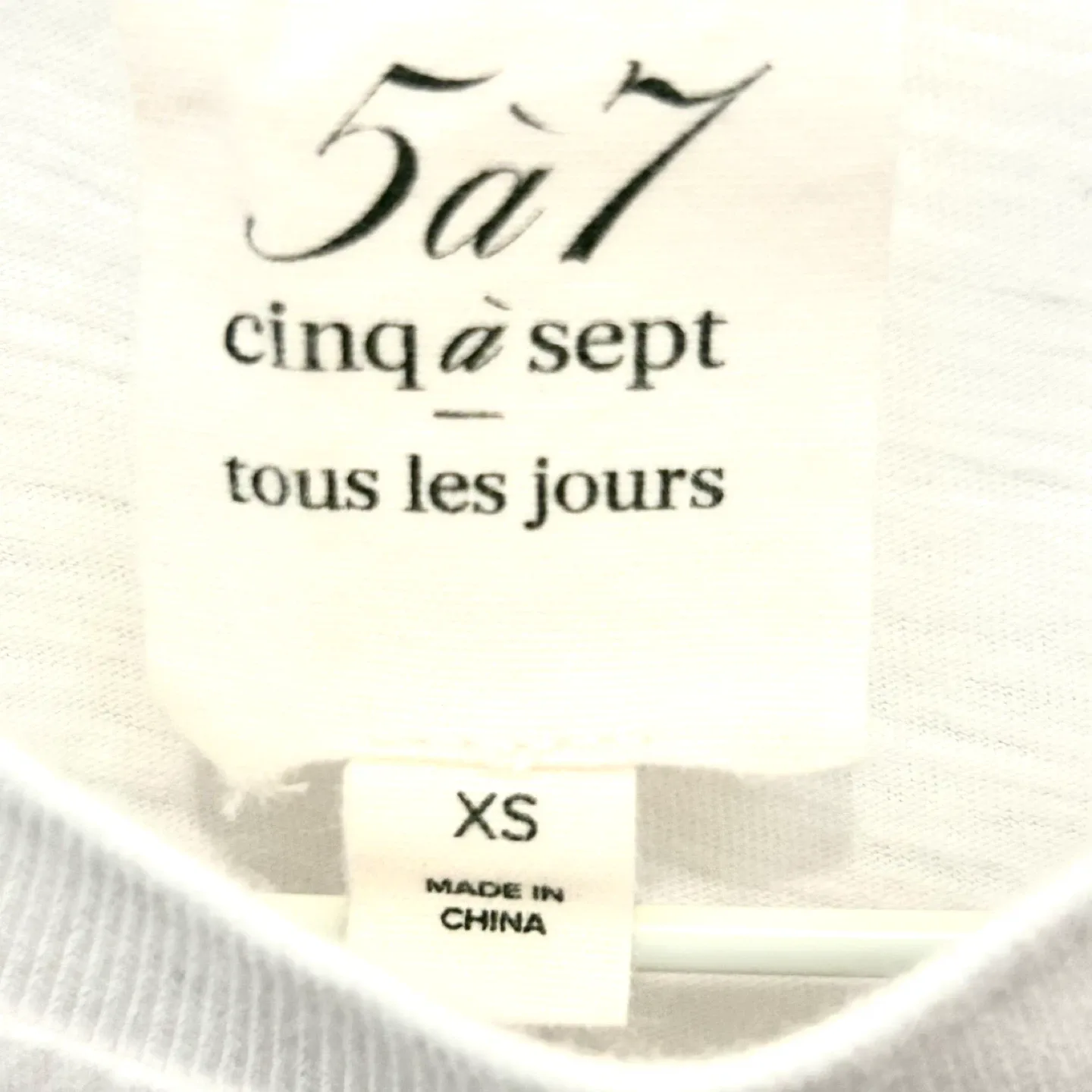 5 à 7 Cinq à Sept White Embellished Top - XS image indicator(3)