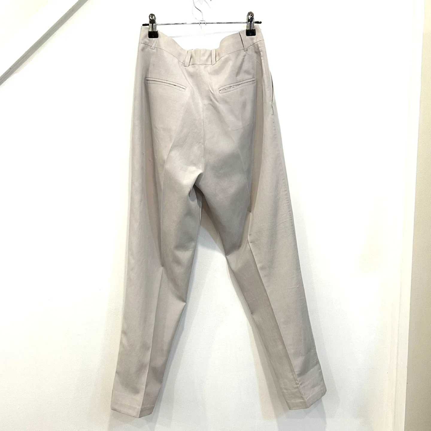 COS Relaxed Pleated Trousers image indicator(5)