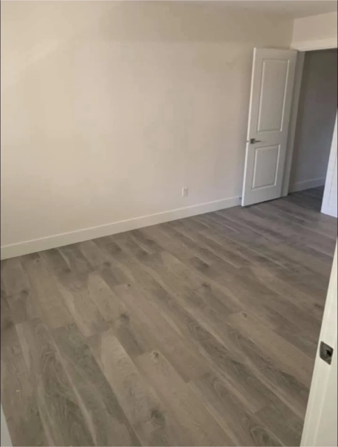 3 Bedroom Basement image indicator(3)