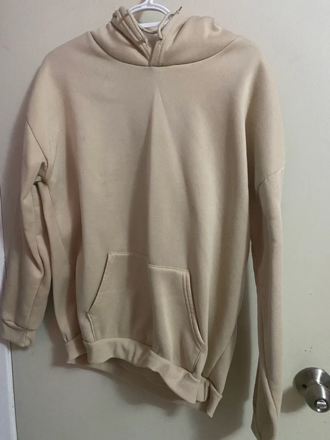 Beige Hoodie - Cozy & Stylish