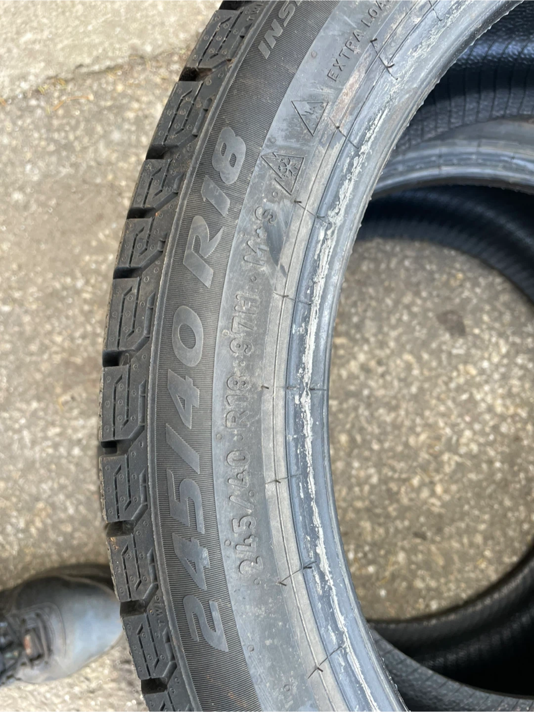 2x Pirelli Winter tires 245/40 R18 Tire - Asimmetrico Ice Zero - photo 3