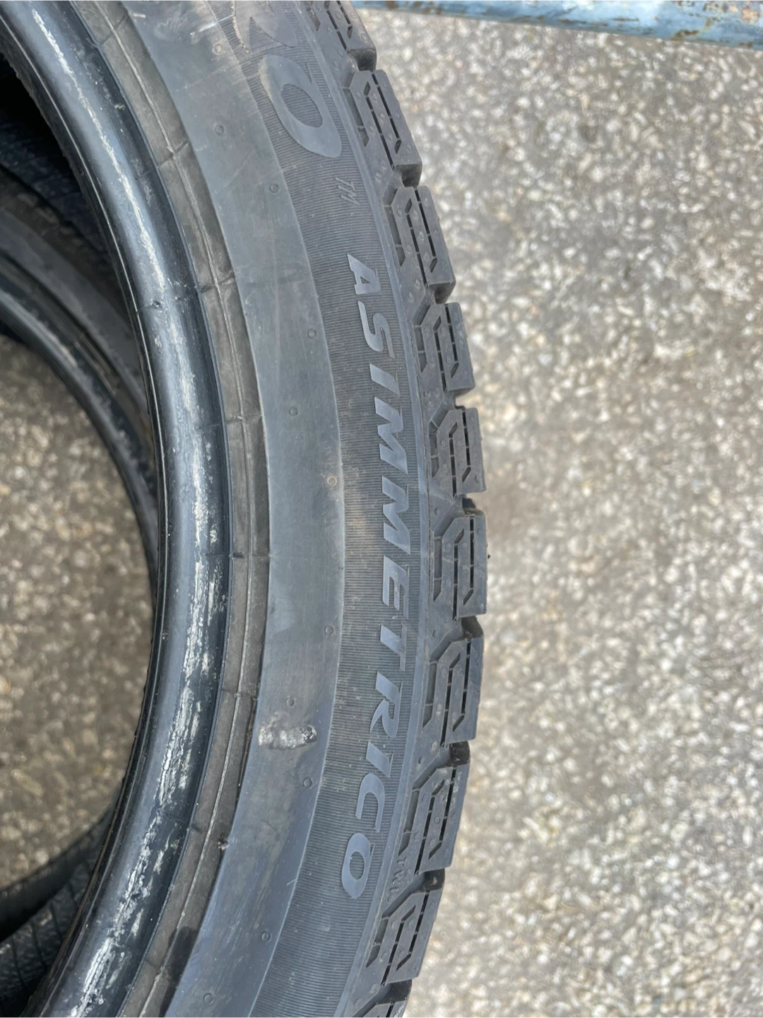 2x Pirelli Winter tires 245/40 R18 Tire - Asimmetrico Ice Zero