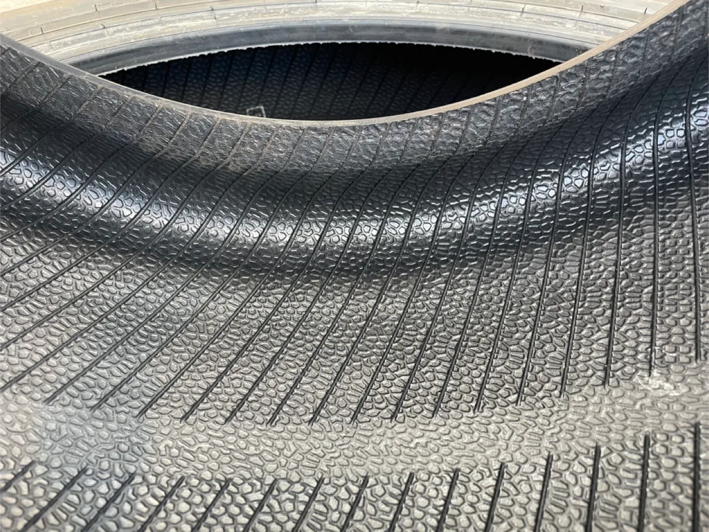 2x Pirelli Winter tires 245/40 R18 Tire - Asimmetrico Ice Zero image indicator(6)