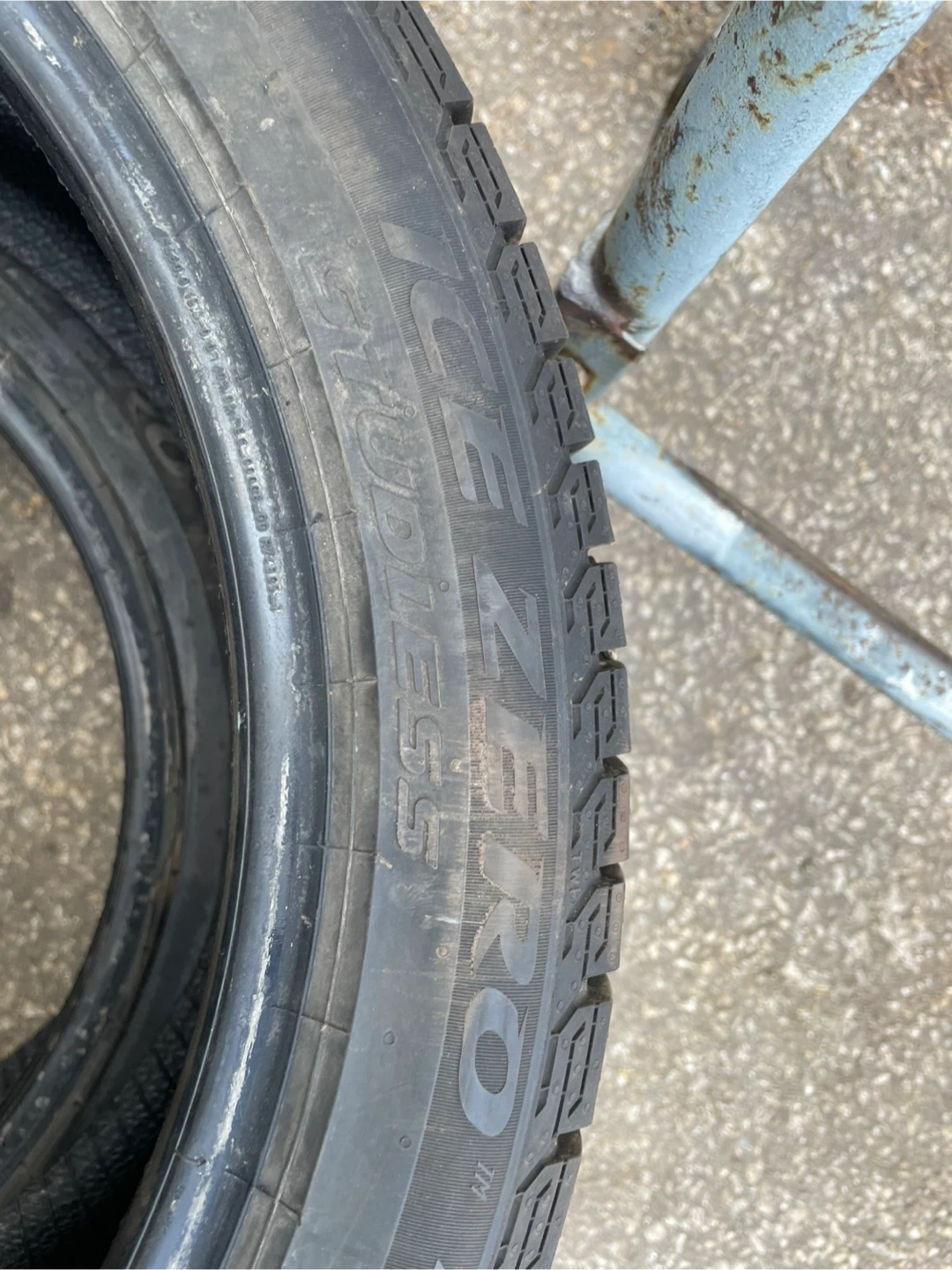 2x Pirelli Winter tires 245/40 R18 Tire - Asimmetrico Ice Zero - photo 2