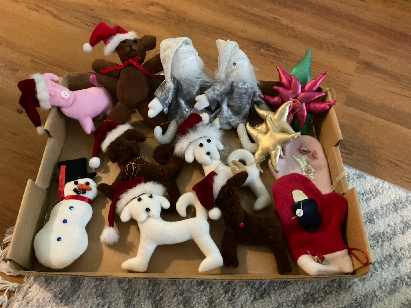 Vintage Handmade Christmas Ornaments - Mixed Lot - photo 2