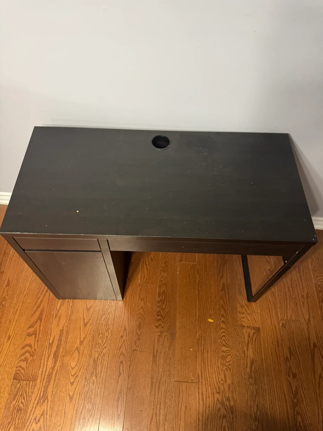 Dark Brown Desk image indicator(2)