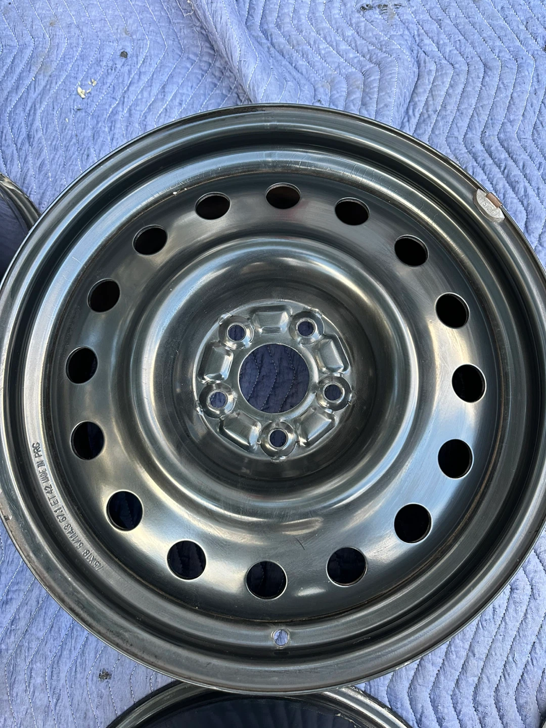 Set of 4 Steel Wheels - 18 inch - photo 3