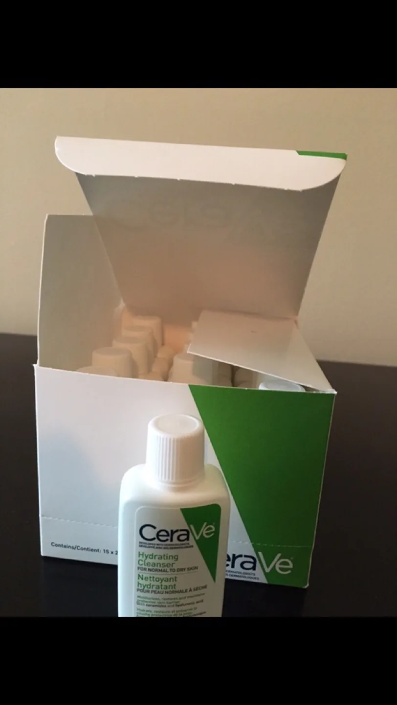 CeraVe Hydrating Cleanser (29ml) - New image indicator(2)