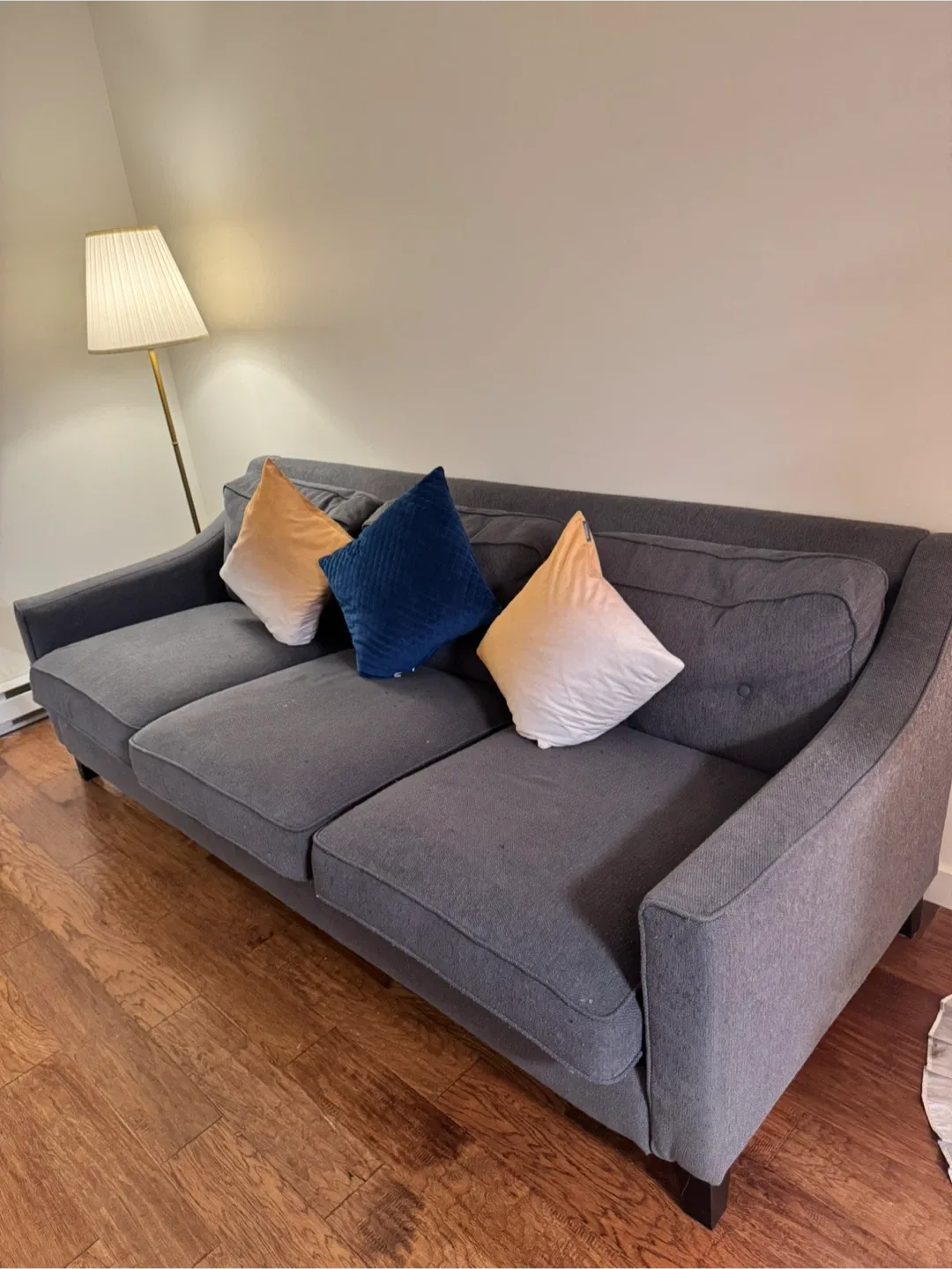 Grey Three-Seat Sofa image indicator(2)