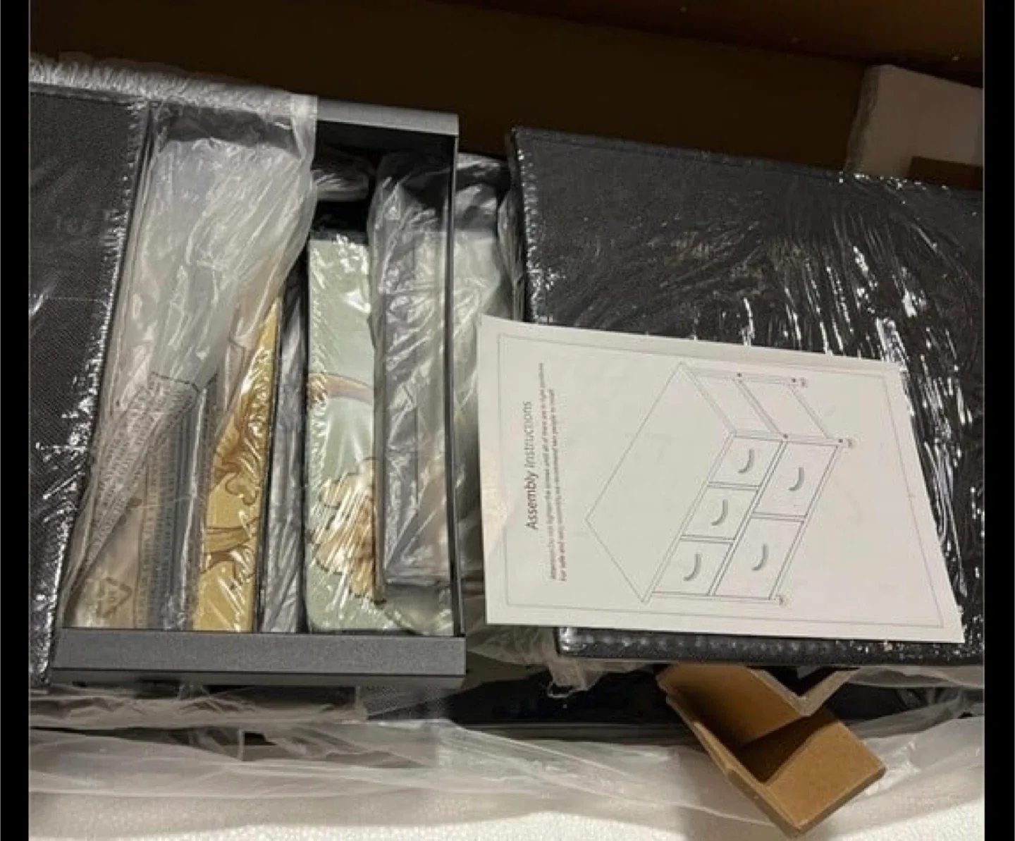 Floral 6-Drawer Dresser - New in Box! image indicator(2)