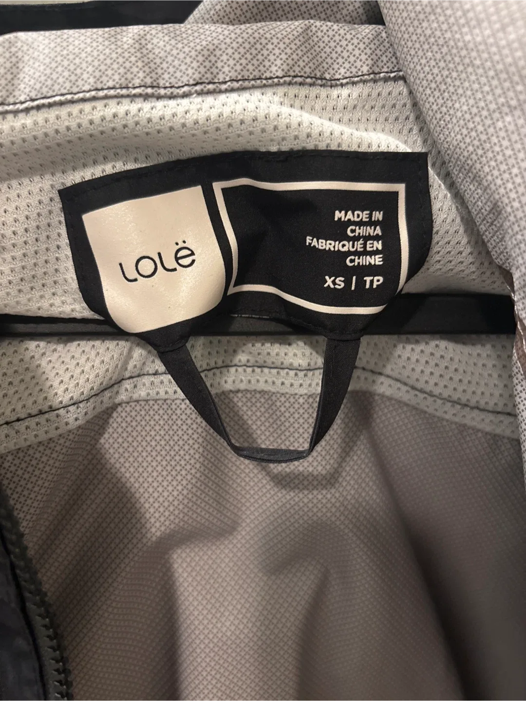 Lolë Black Rain Jacket - Size XS image indicator(2)