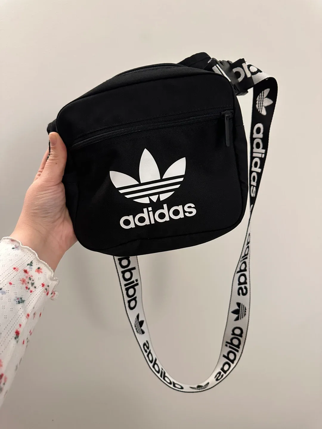 Adidas Festival Bag - Black image indicator(2)