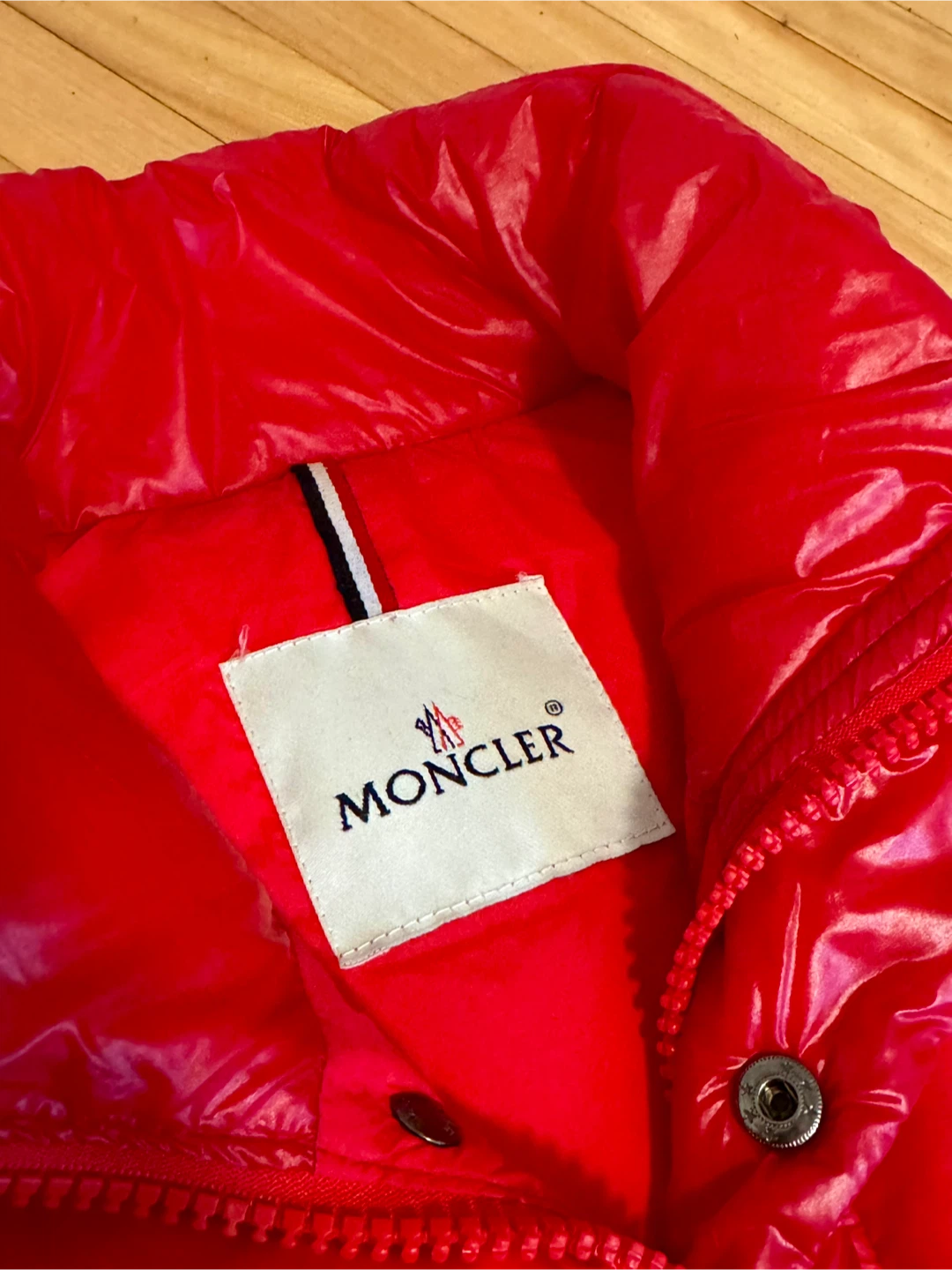 Veste sans manches Moncler rouge taille 3 - photo 2