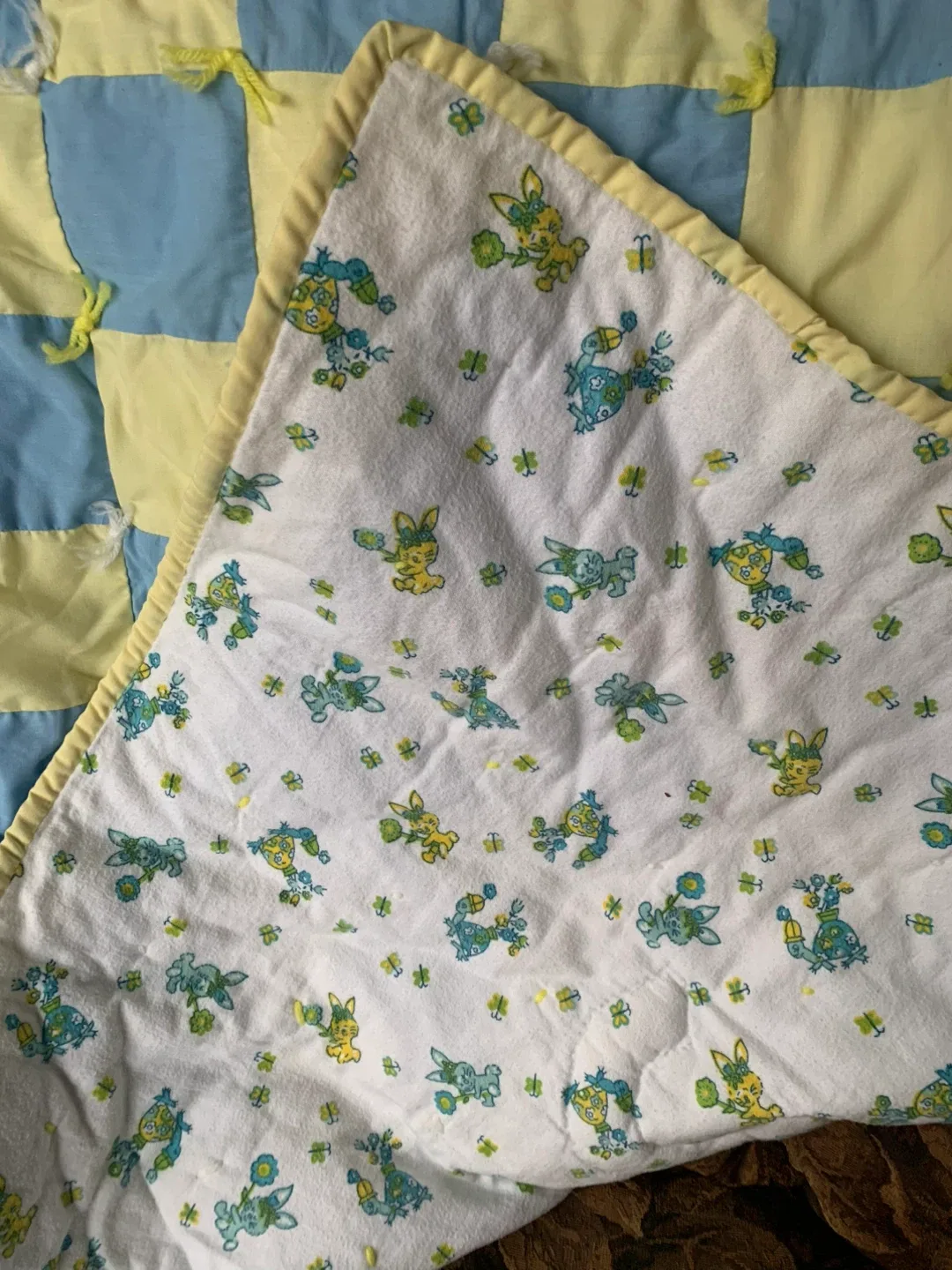 Handmade ABC Baby Quilt - Blue & Yellow image indicator(4)