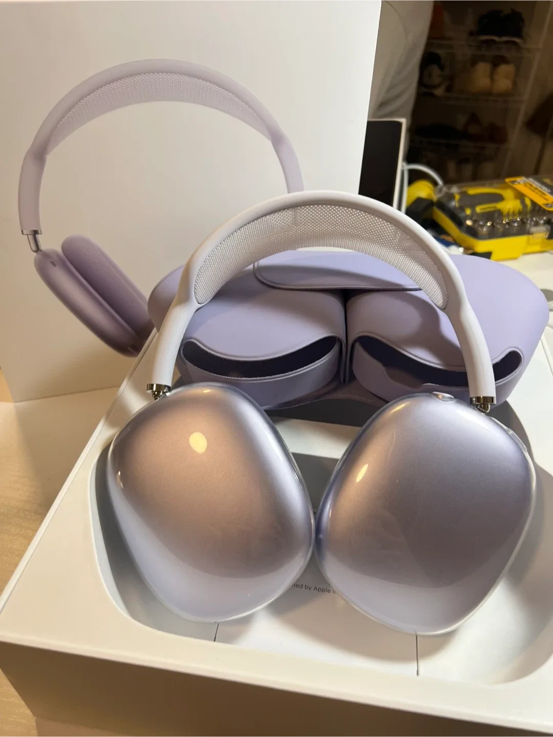 New Apple AirPods Max - Lilac image indicator(4)