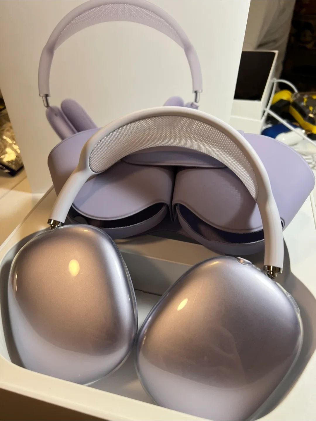 New Apple AirPods Max - Lilac