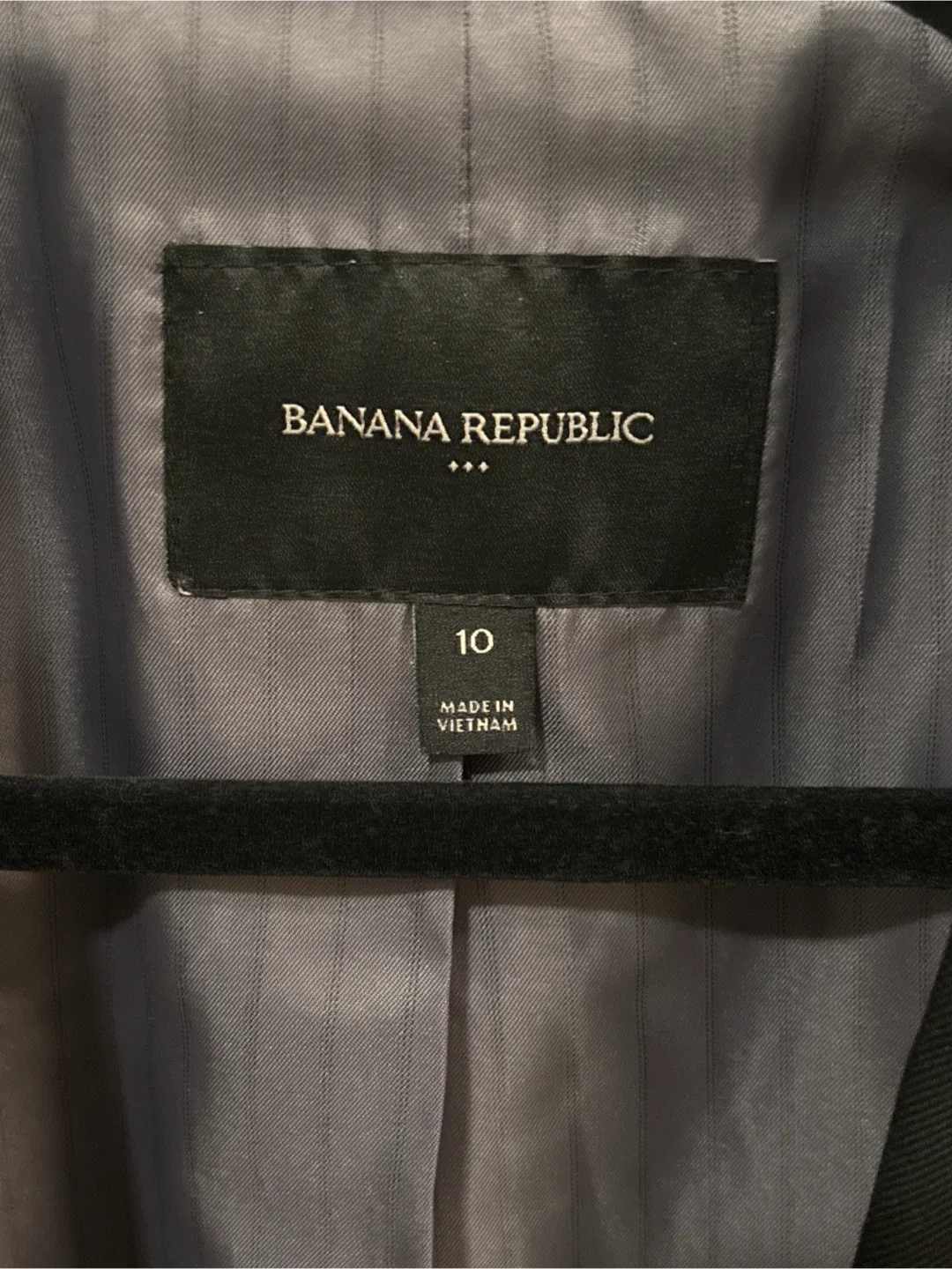 Banana Republic Black Blazer - Size 10 image indicator(2)