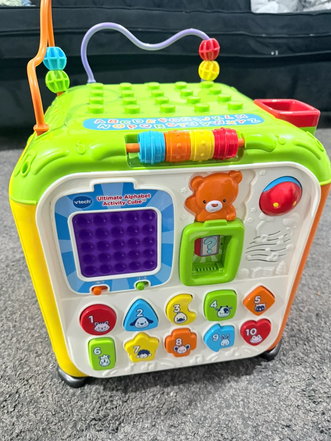 VTech Ultimate Alphabet Activity Cube image indicator(2)