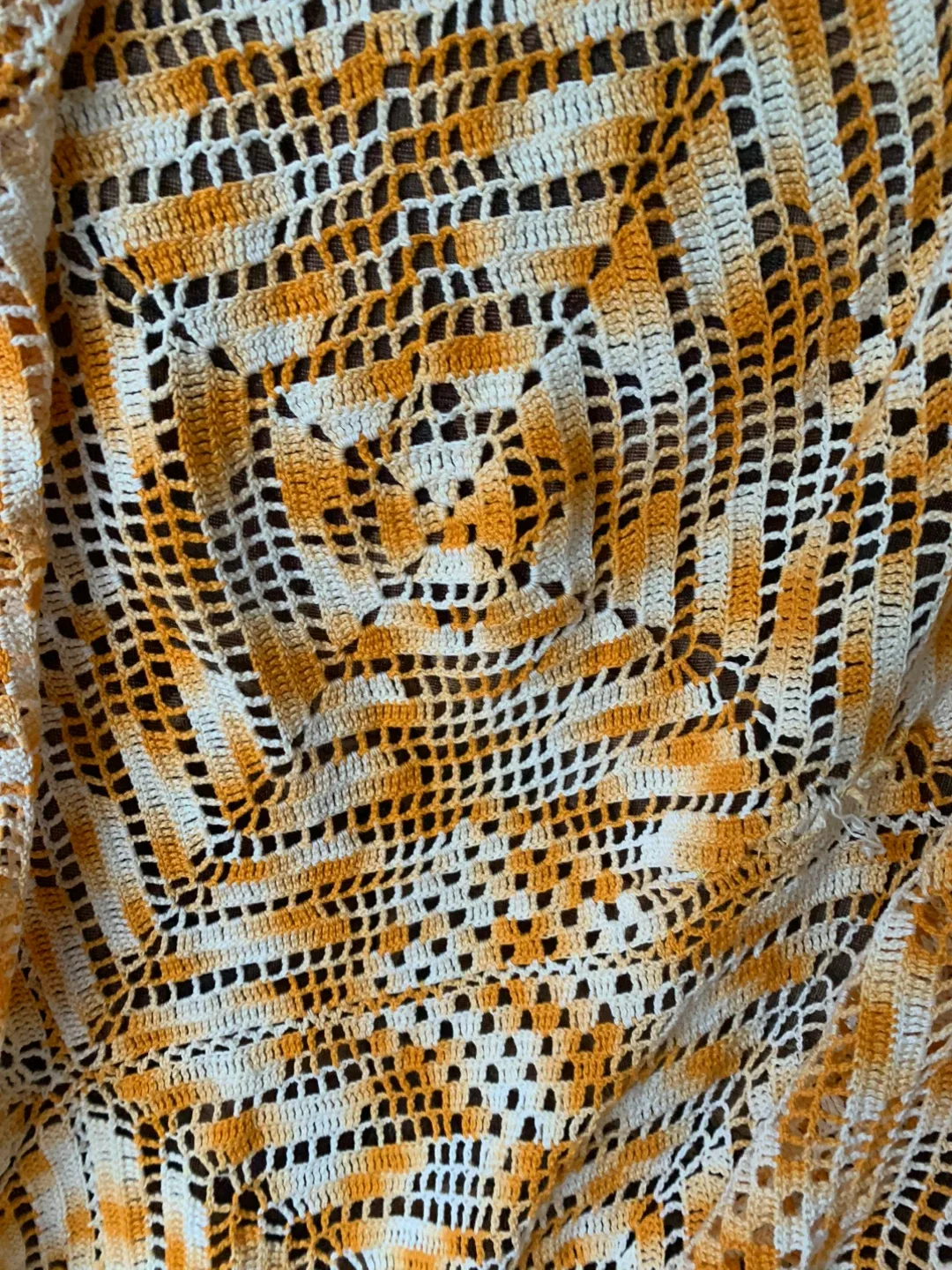 Vintage Crochet Blanket - Orange & White image indicator(2)