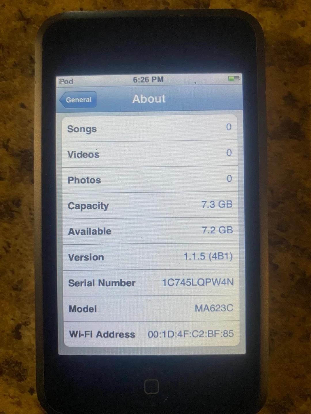 Apple iPod Touch 8GB with Charger image indicator(6)