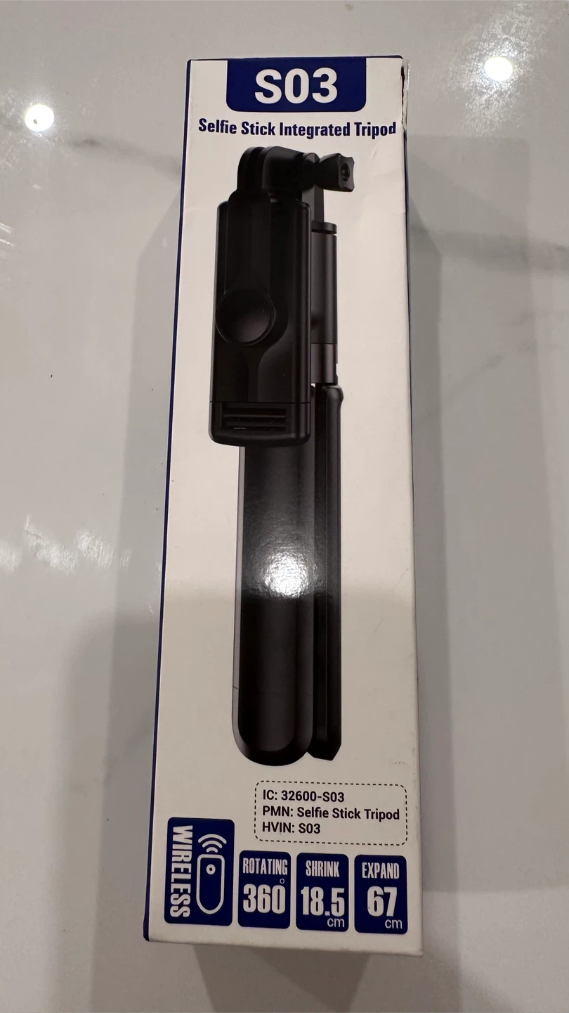 S03 Selfie Stick Integrated Tripod