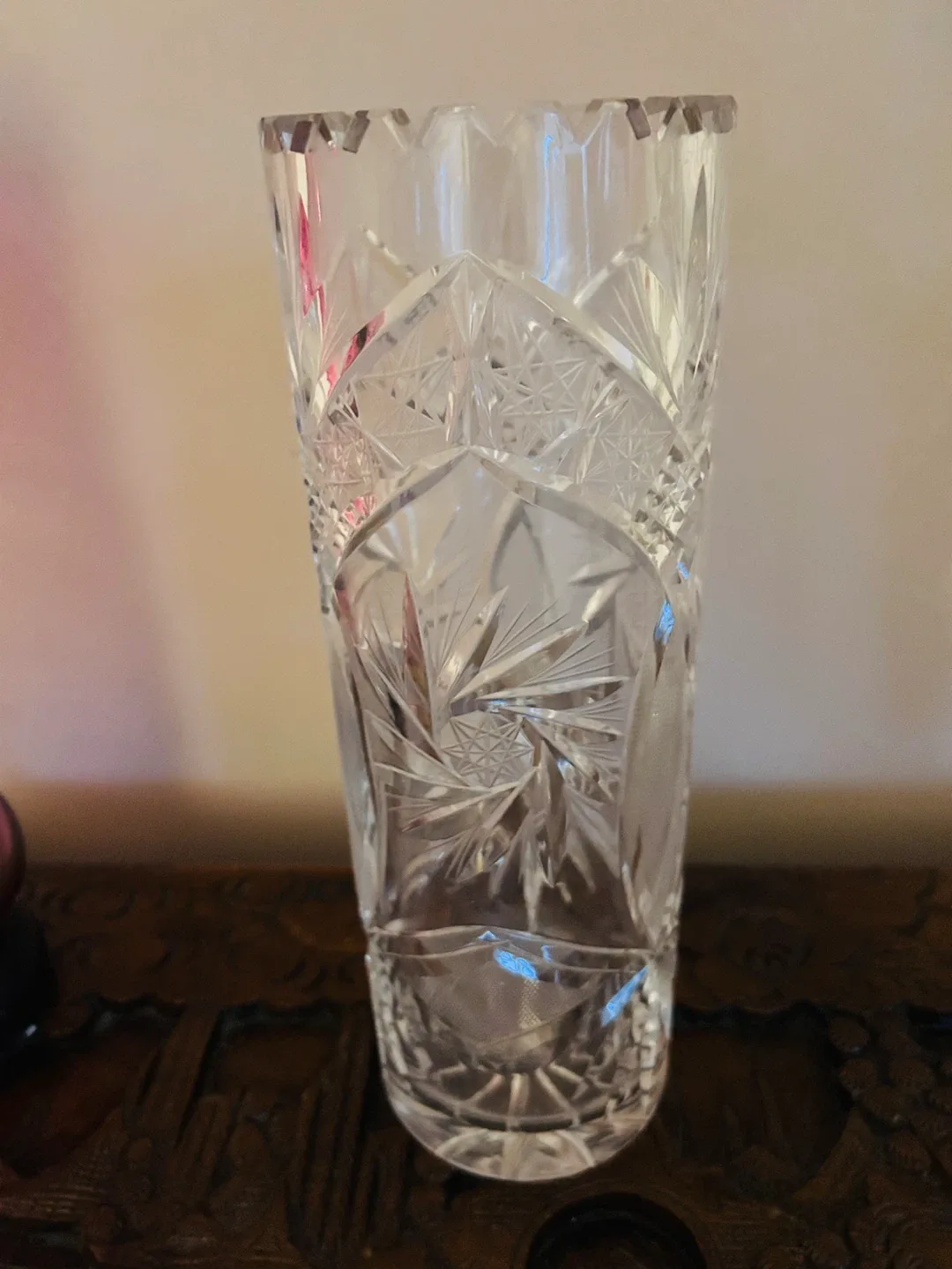 Heavy 16” Pinwheel Crystal Vase image indicator(2)