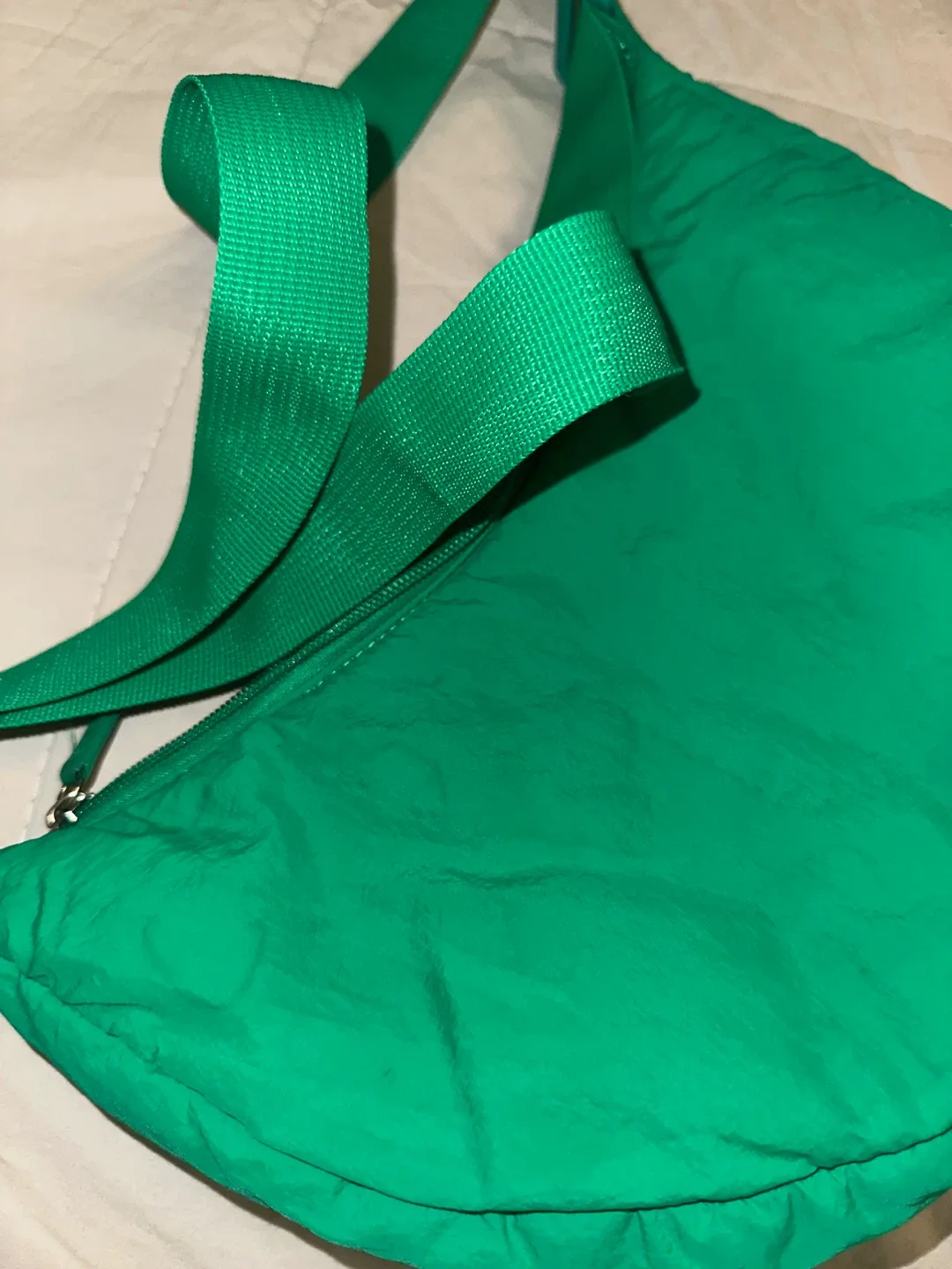 Green Nylon Shoulder Bag image indicator(2)