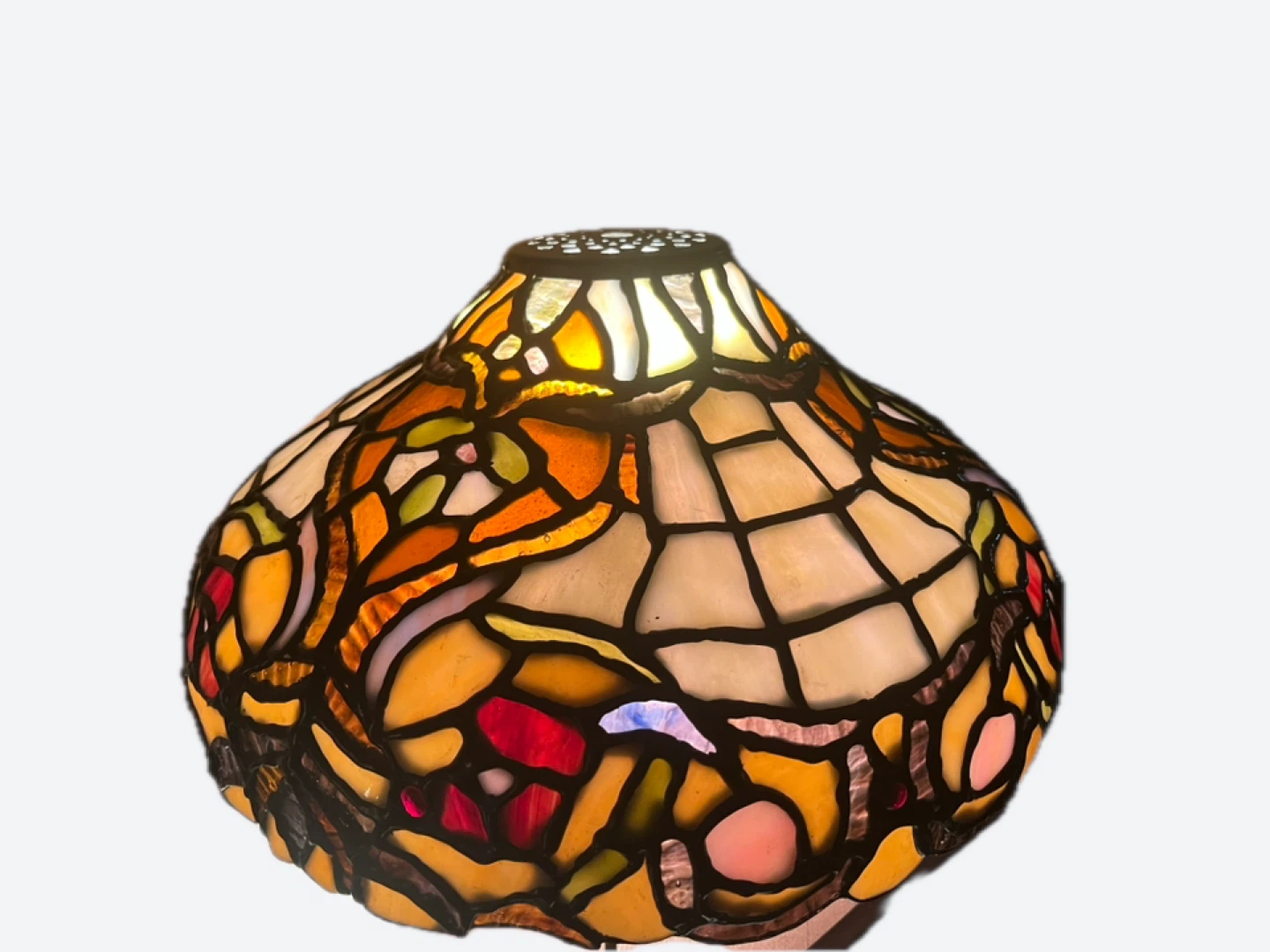 Spectrum lamp shade