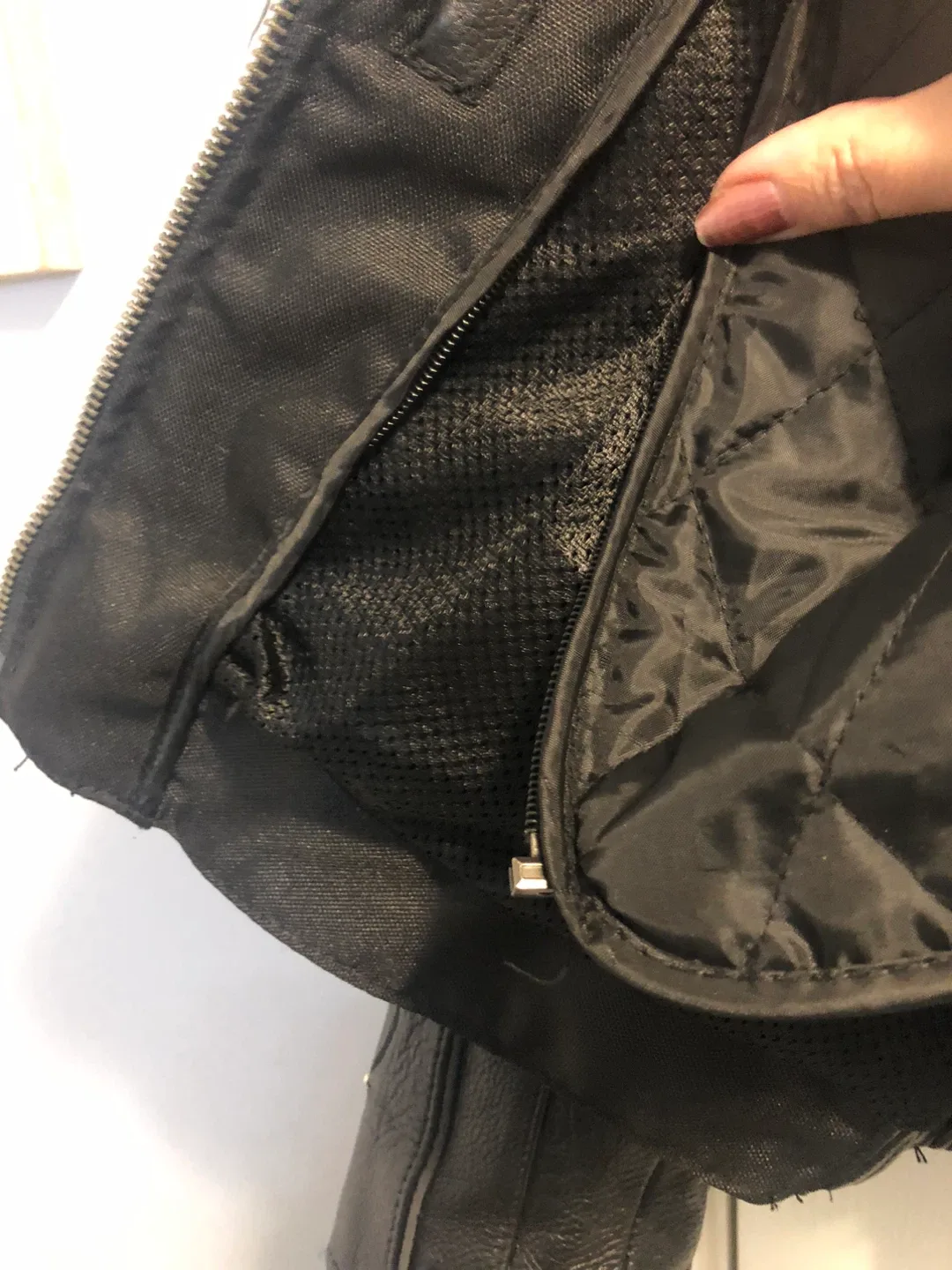 Open Road Black Leather Motorcycle Jacket - L image indicator(2)