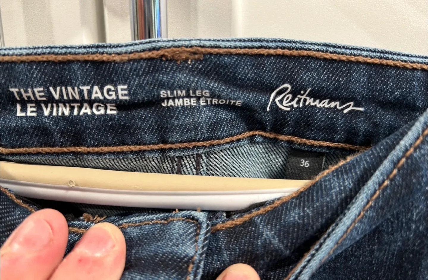 The Vintage Slim Leg Women’s Jeans (Reitmans)(36 Reg) image indicator(4)