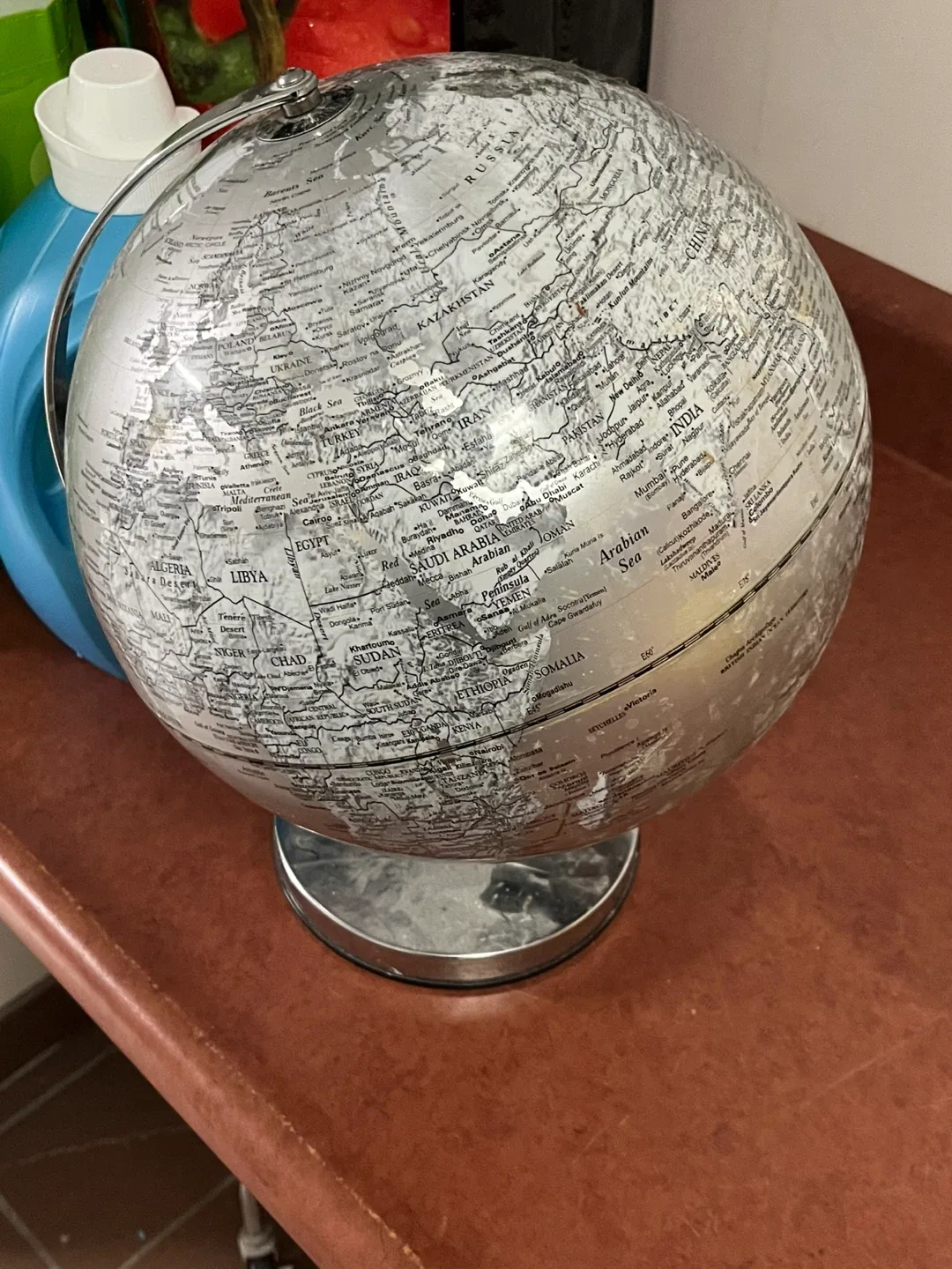 Silver World Globe room decor image indicator(2)