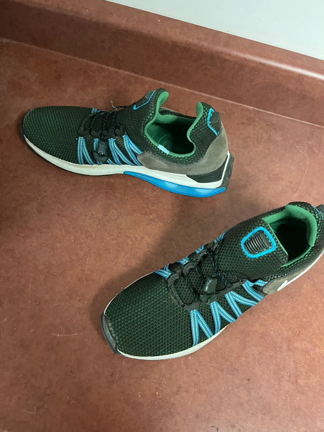 Nike Shox NZ Shoes, Size 11.5 image indicator(2)