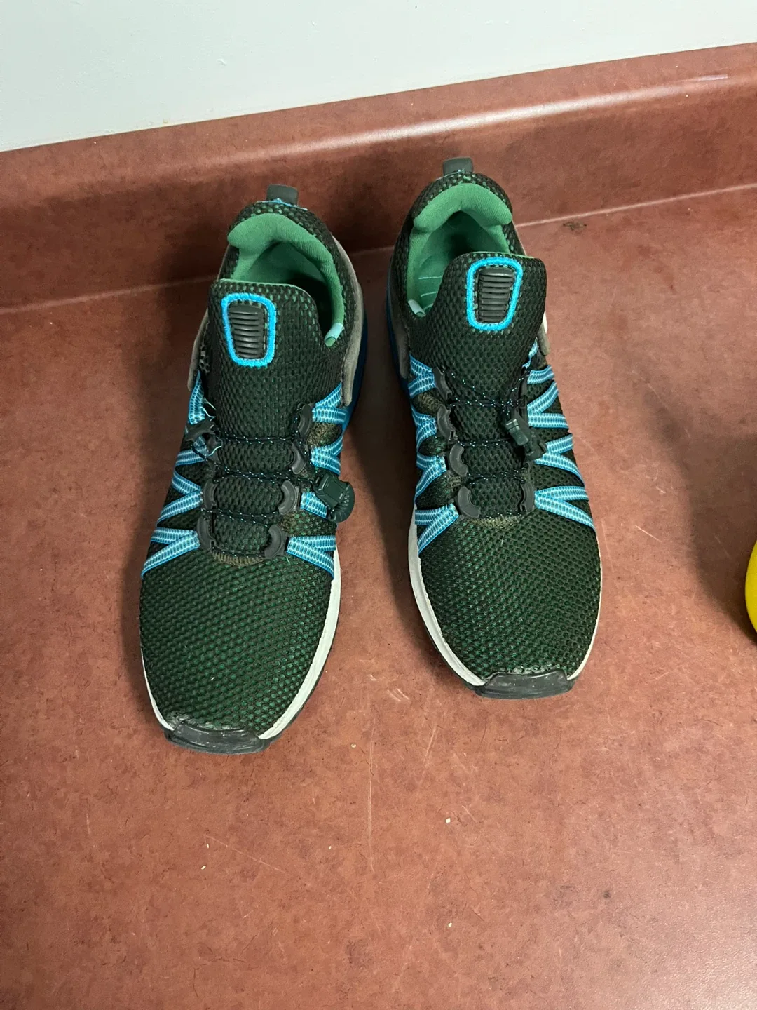 Nike Shox NZ Shoes, Size 11.5