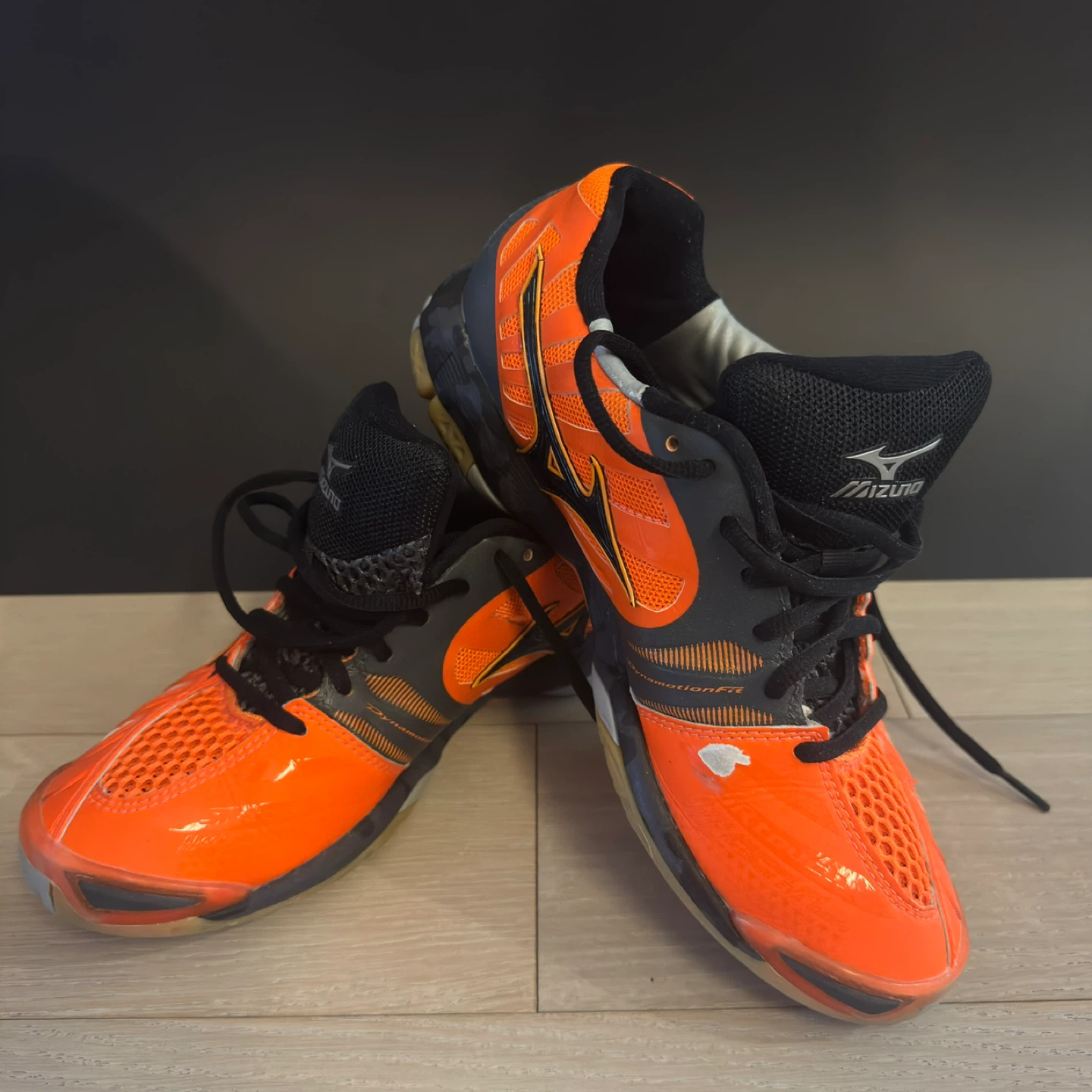 Mizuno Wave Fang Pro Badminton Shoes - US 8