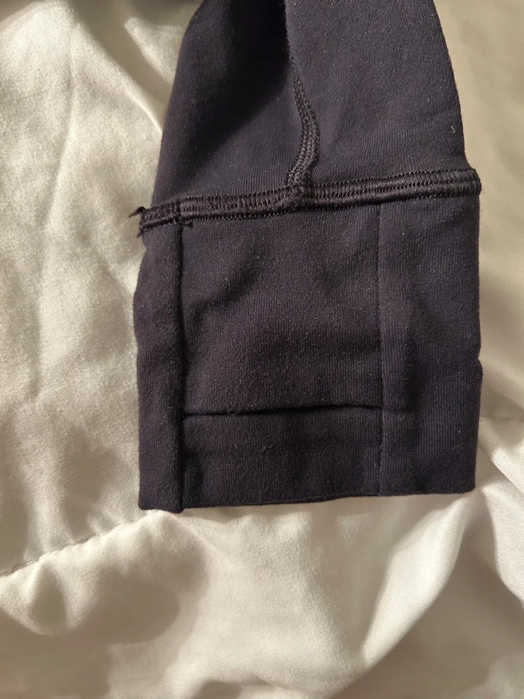 TNA atheletic zip up image indicator(4)