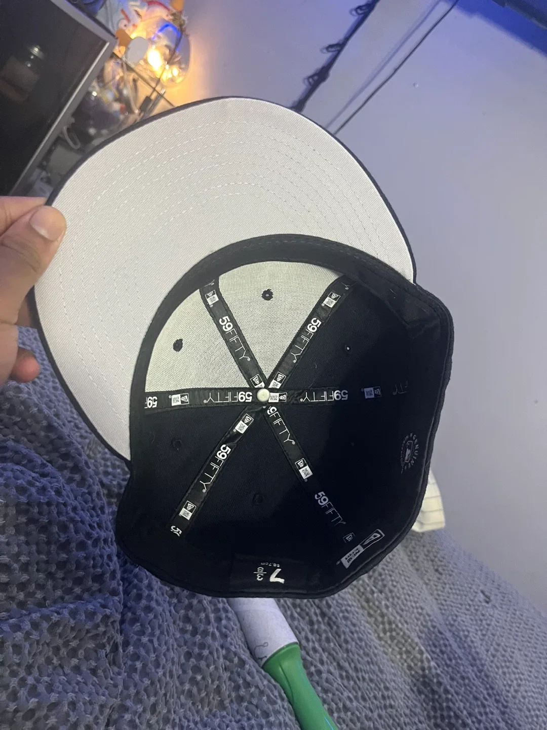 New Era Pittsburgh Pirates 59FIFTY Fitted Hat Size 7 3/8 image indicator(5)