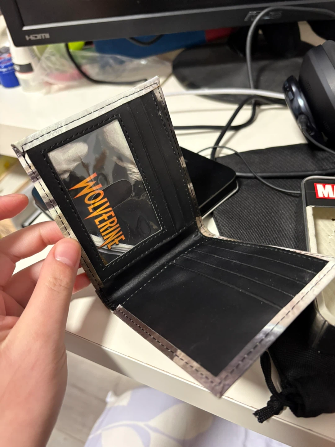 Marvel Wolverine Slimfold Wallet with Box - photo 5