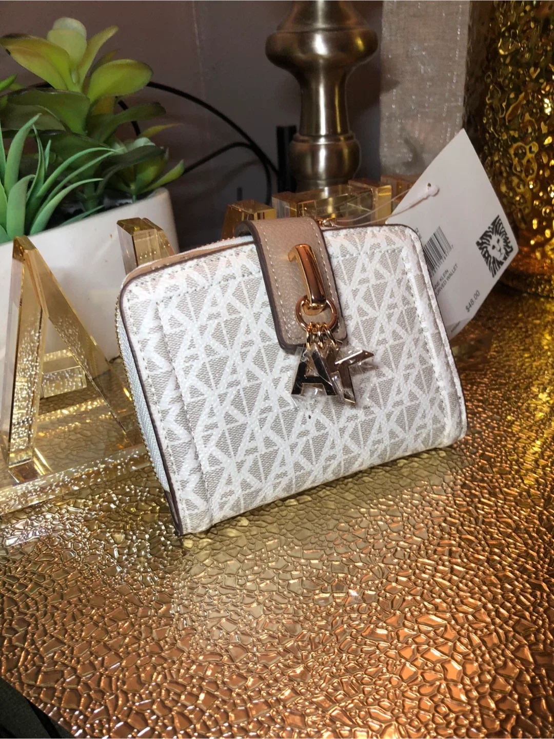 Anne Klein Curved Wallet - Truffle image indicator(4)