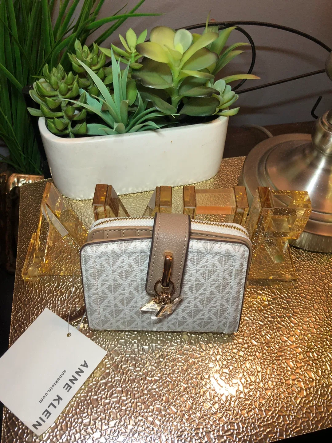 Anne Klein Curved Wallet - Truffle image indicator(6)