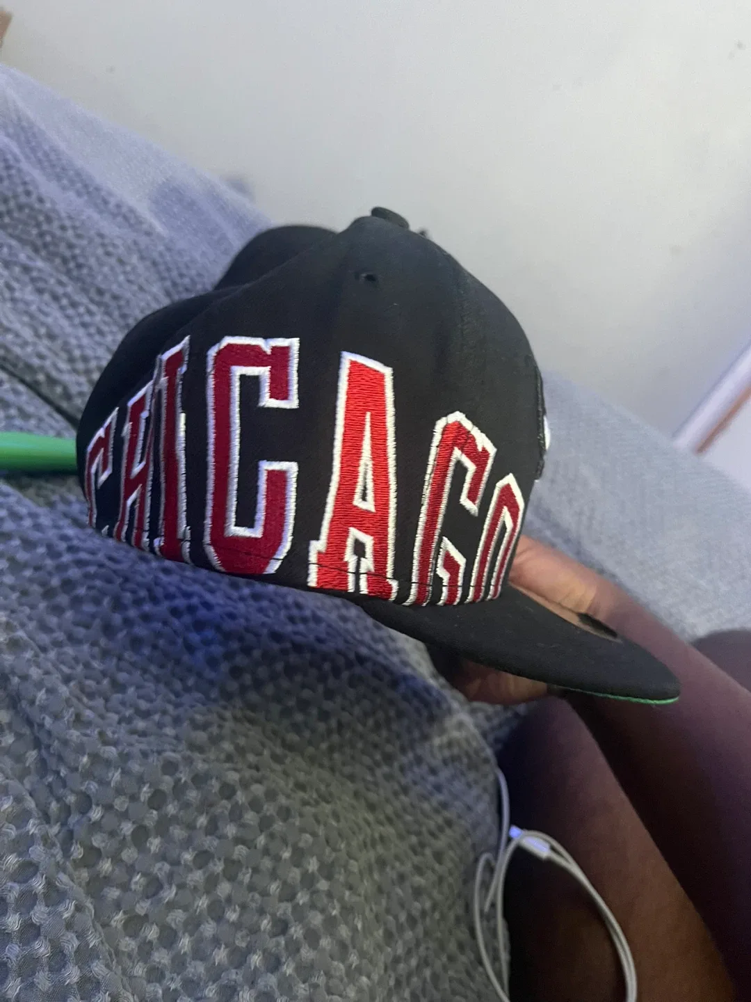 New Era Chicago Bulls Fitted Hat - Size 7 1/4 image indicator(2)