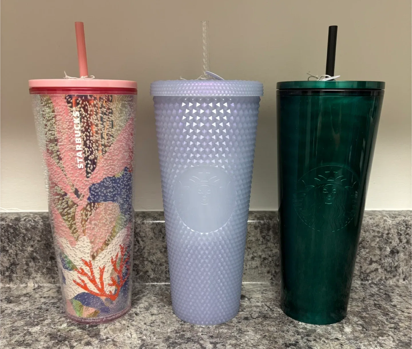 Starbucks Tumblers image indicator(5)