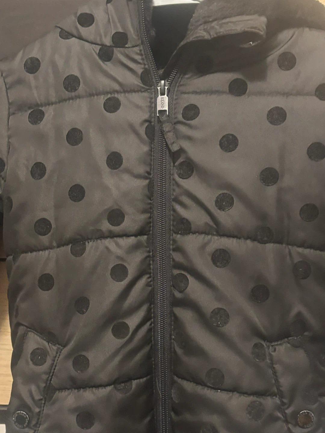 IZOD Kids Black Polka Dot Puffer Coat - Size 5 - photo 2