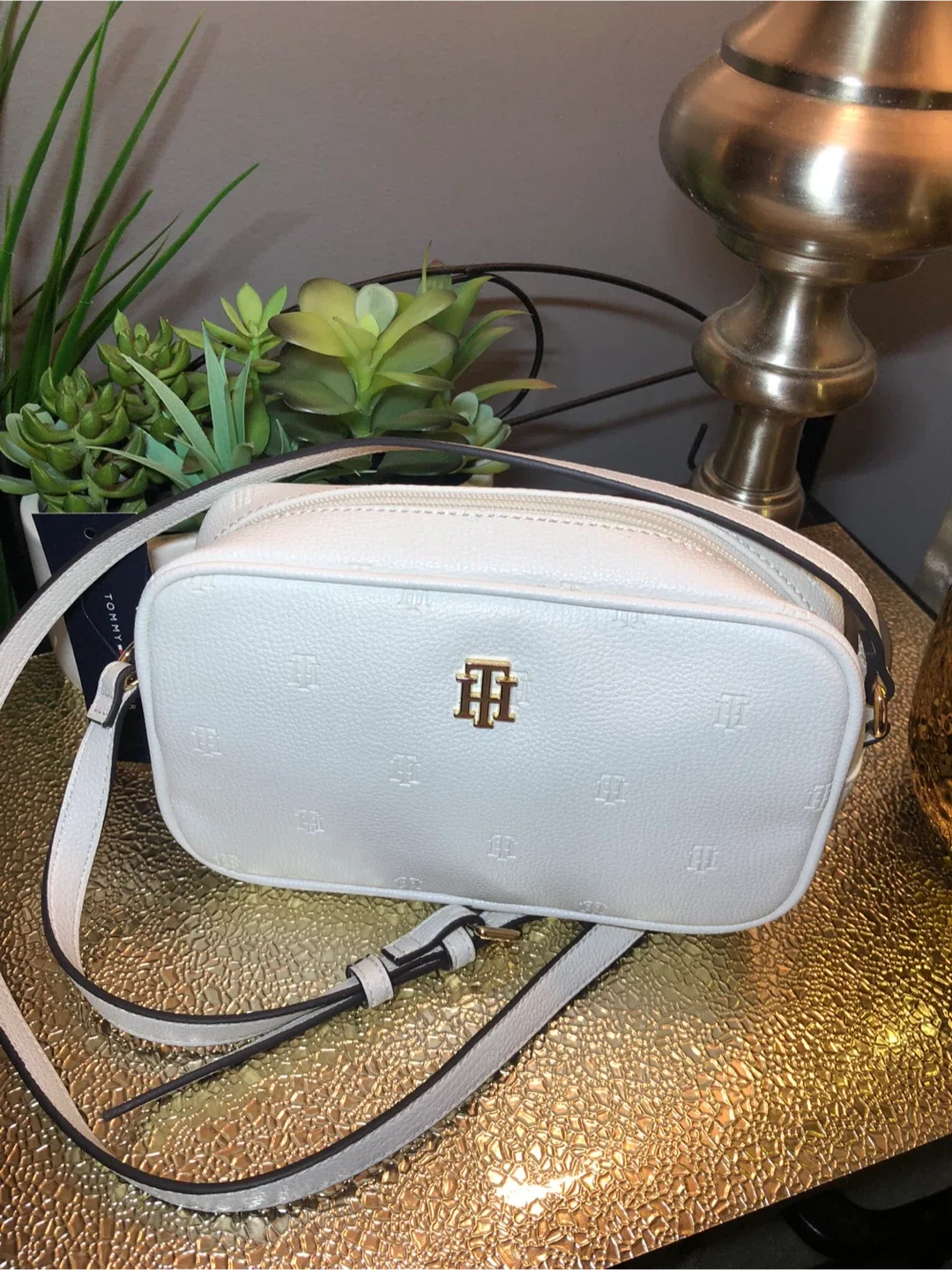 Tommy Hilfiger White Crossbody Bag image indicator(4)