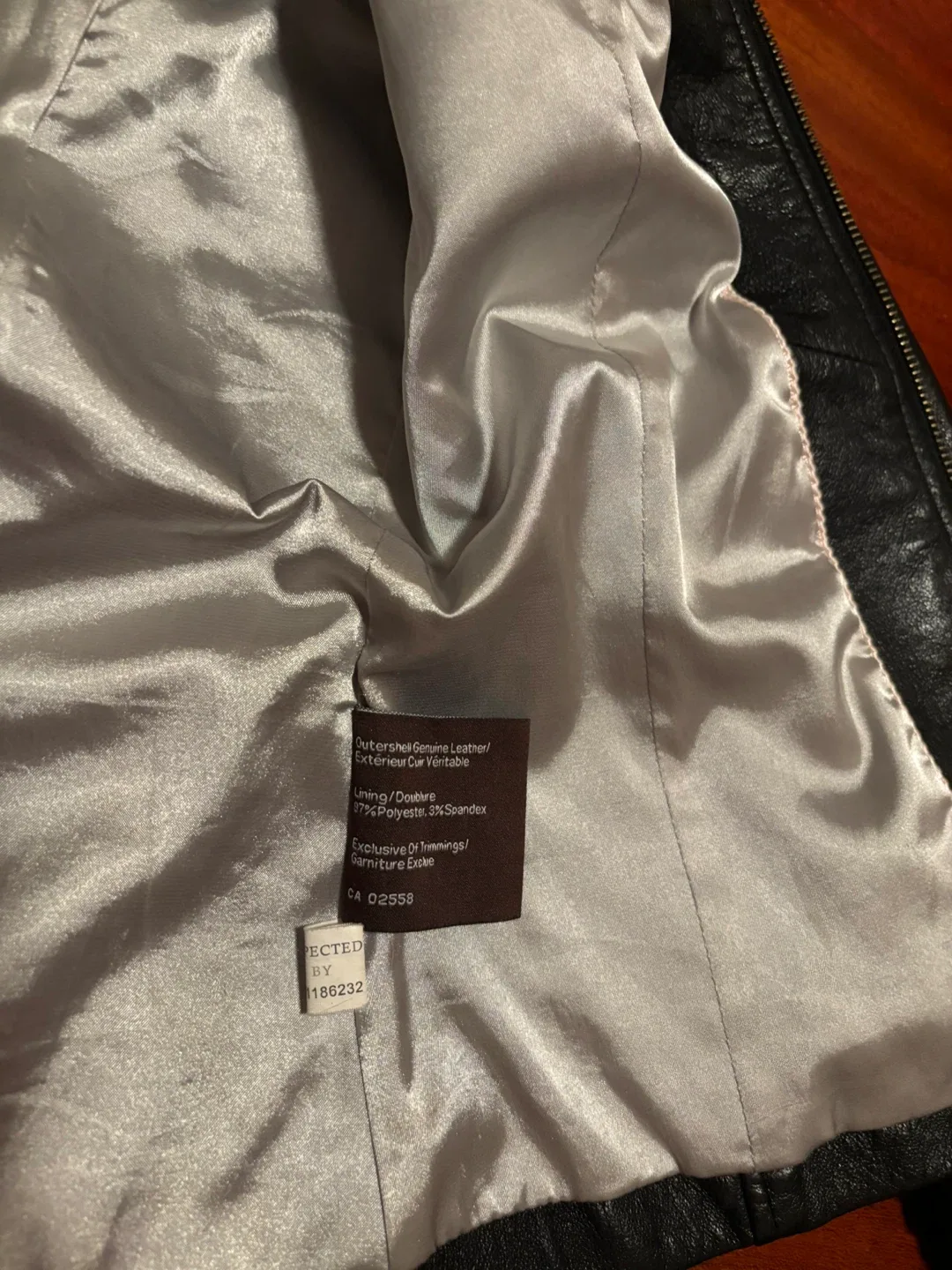 Danier Genuine Fitted Leather Jacket image indicator(5)