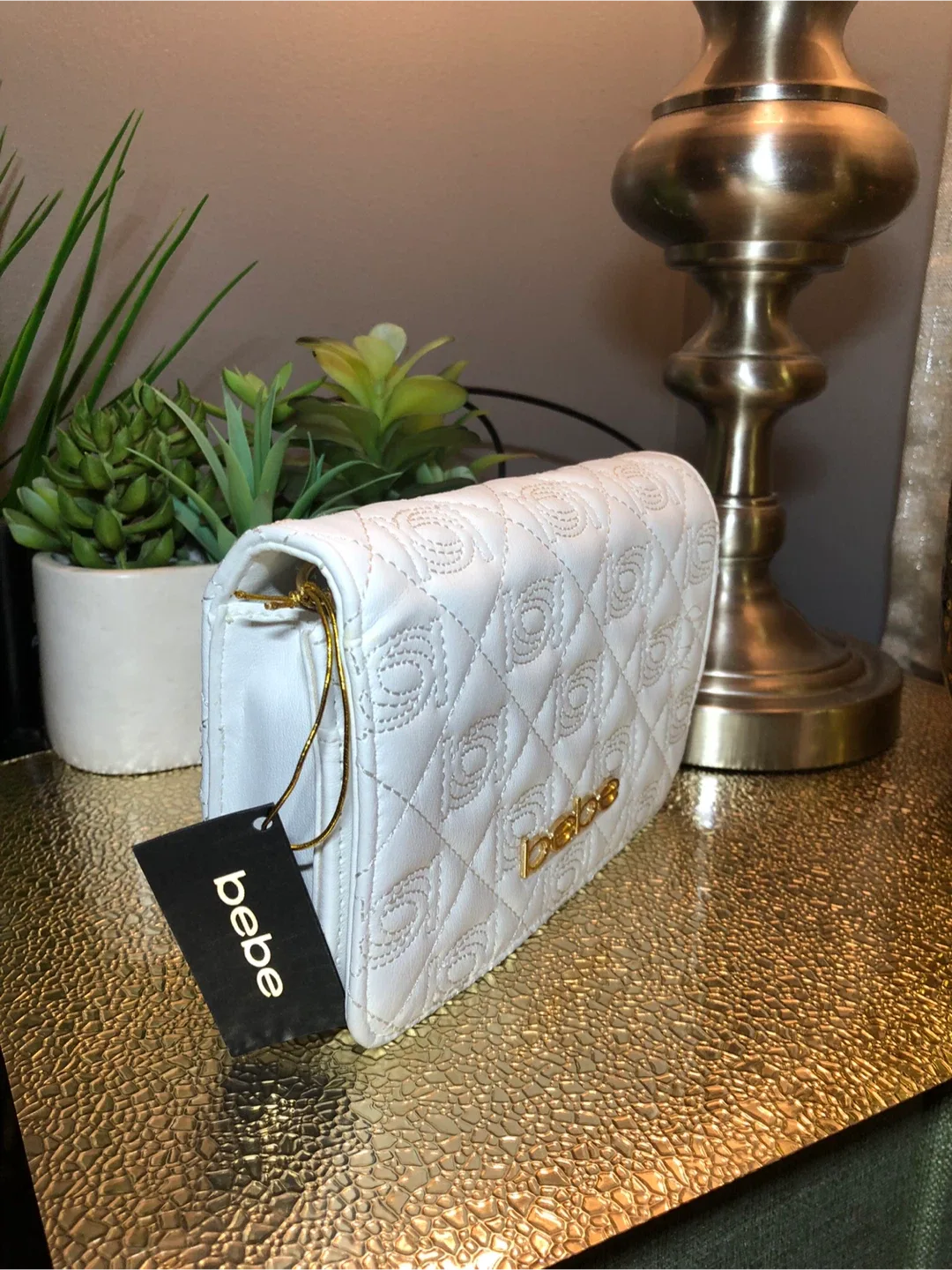 Bebe White Quilted Crossbody Bag - New! image indicator(4)