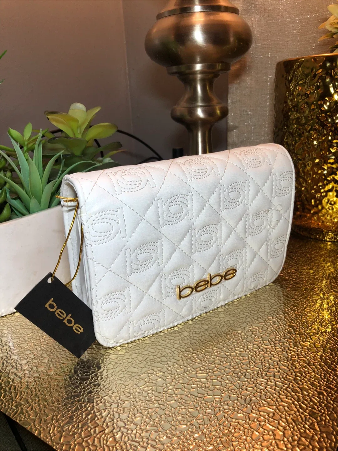 Bebe White Quilted Crossbody Bag - New! image indicator(2)