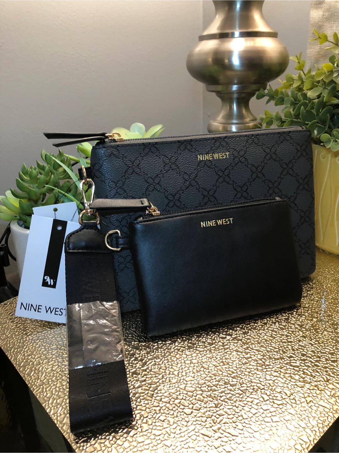 New Nine West Yocelyn SLG Black Wristlet - photo 3