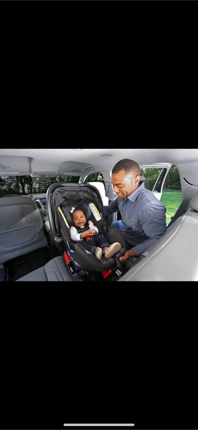 Graco SnugRide 35 Lite LX Infant Car Seat image indicator(9)