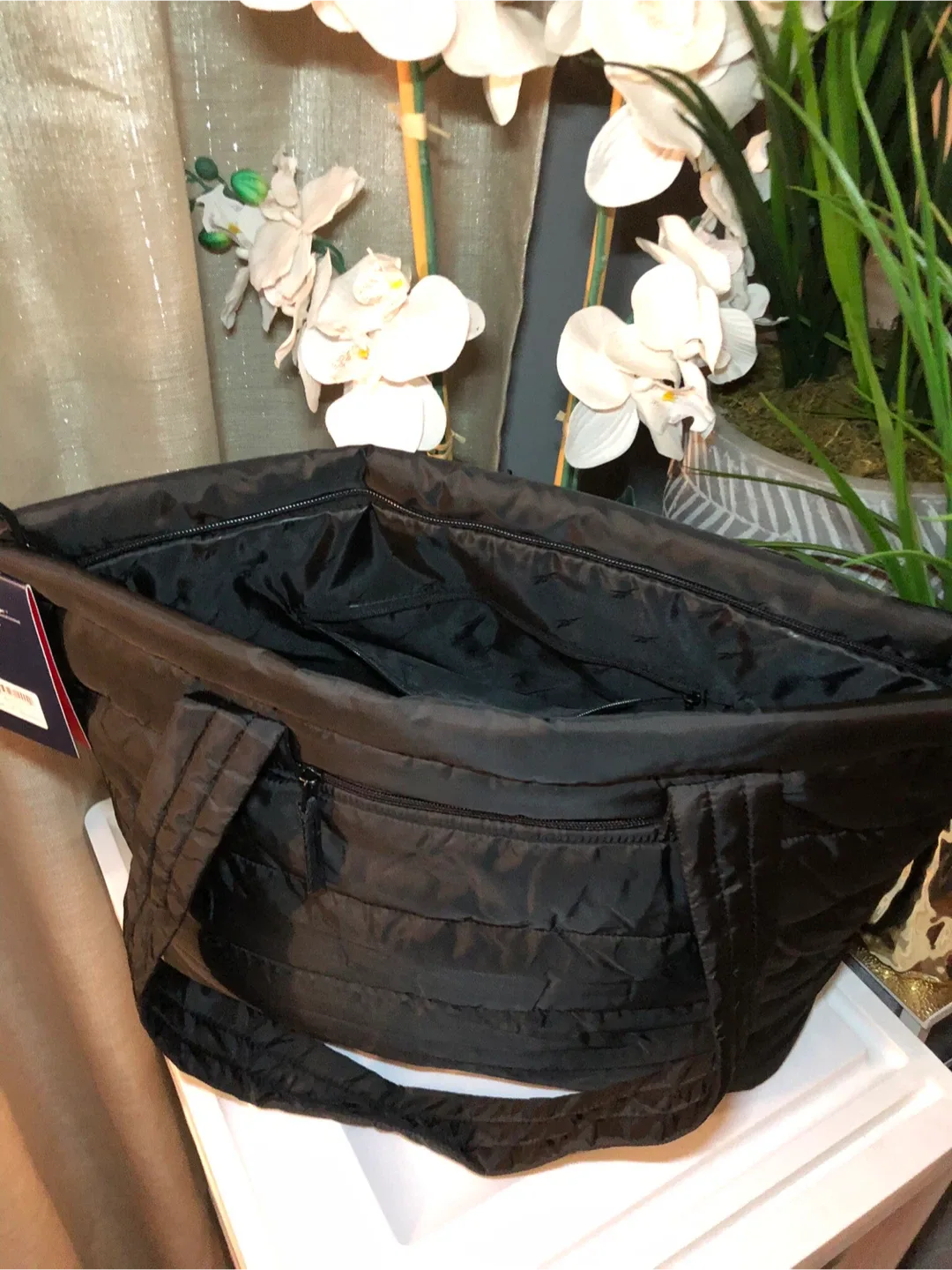 Reebok Beatrice Black Tote Bag - 20.9 L image indicator(5)